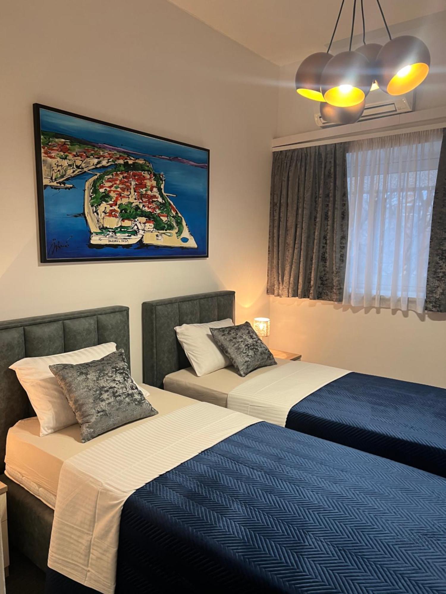 Guesthouse Nice Room ซาดาร์ ภายนอก รูปภาพ